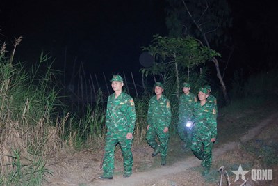 Gallery - 	Bộ đội Biên phòng tỉnh An Giang: Vững vàng nơi tuyến biên cương